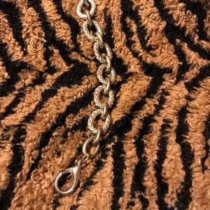 Chain bracelet. Lock clasp